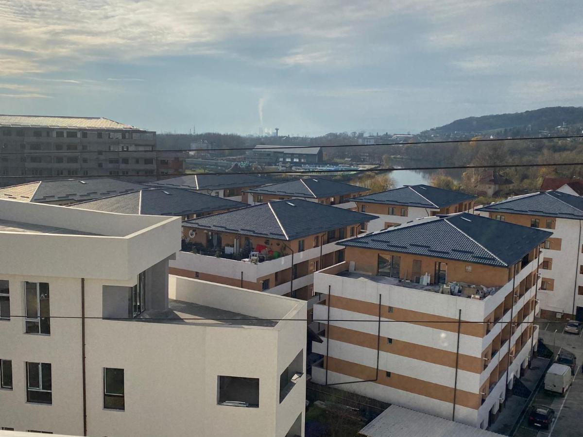 Apartament David Râmnicu Vâlcea エクステリア 写真